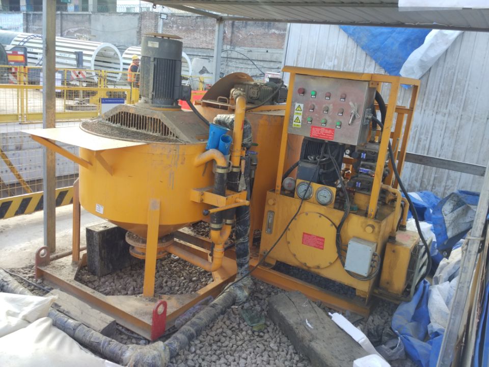 High capacity colloidal grouting mixer